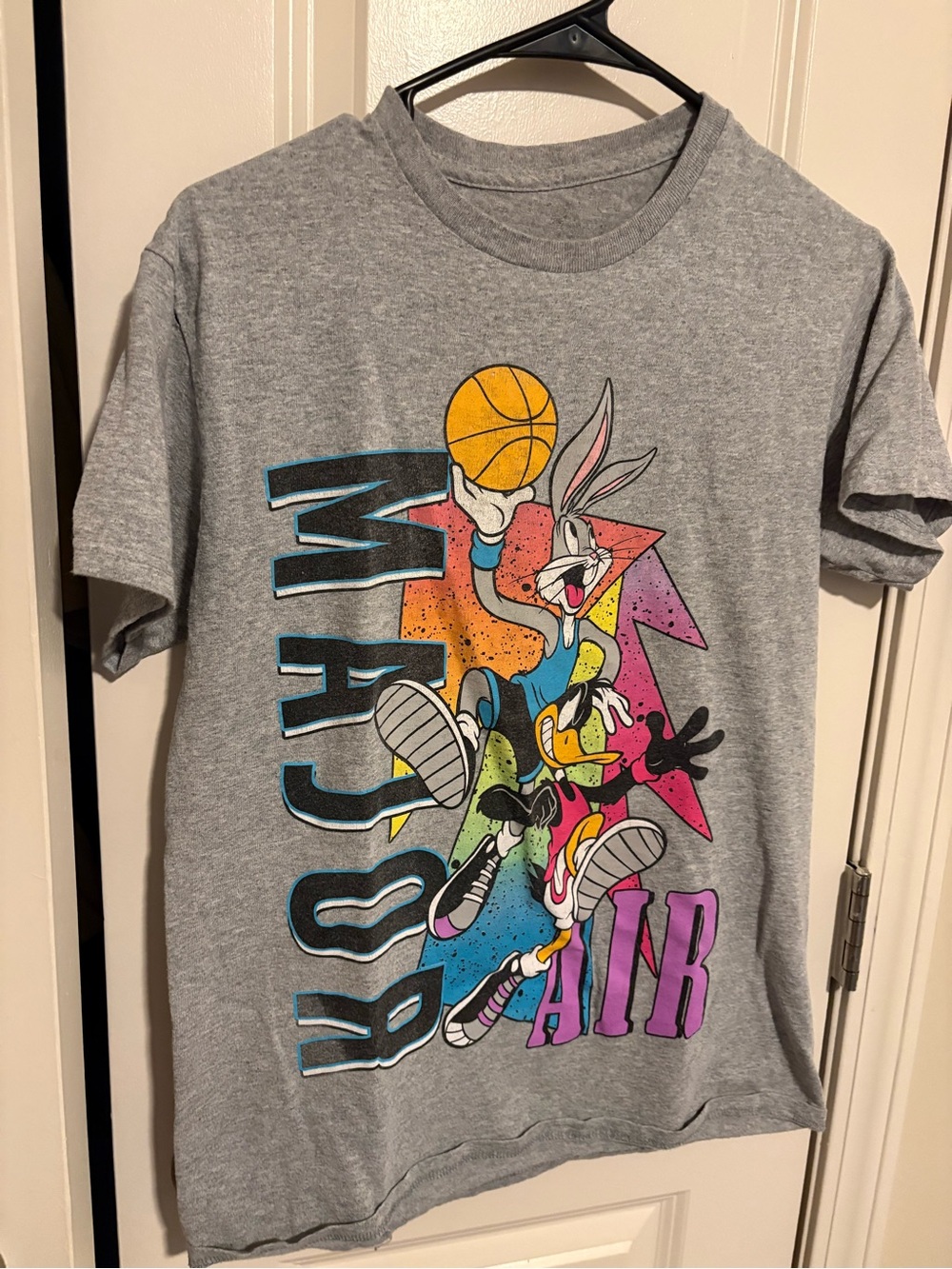 Looney Tunes Bugs Bunny and Daffy Duck Basketball - Major Air Tee